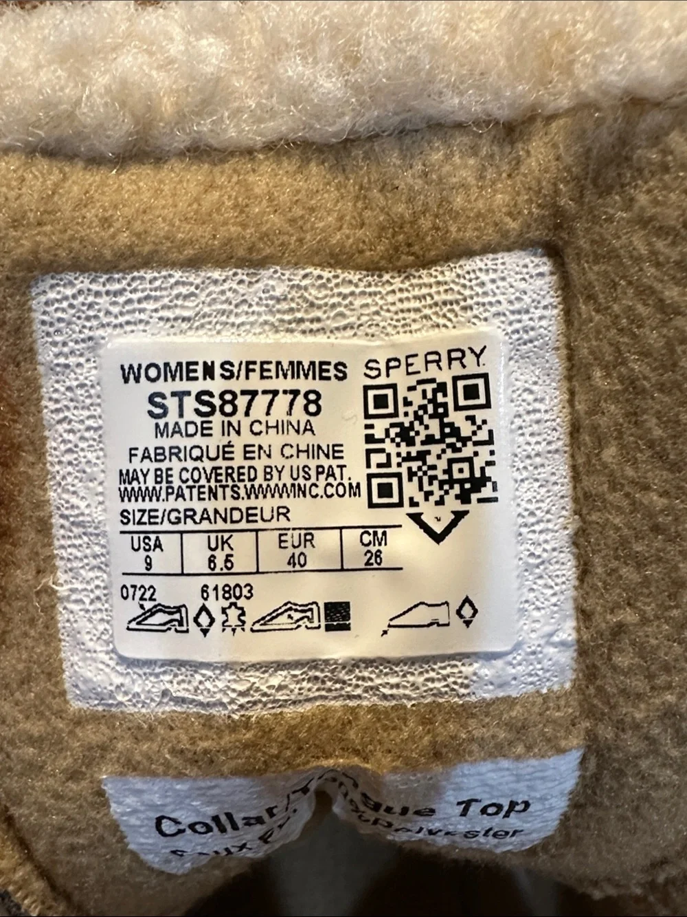 Sperry Navy and Tan Faux-Shearling Lace-Up Winter Boots
